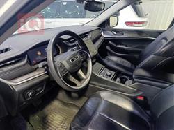 جیپ گراند شیرۆکی